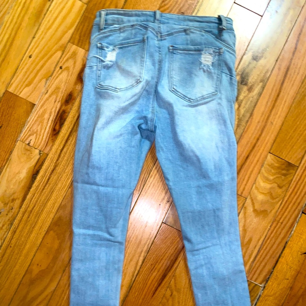 Women's Light Blue Jeans for Sell